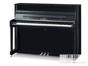 Kawai K-200 - akoestische piano in zwart hoogglans en chroom afwerking