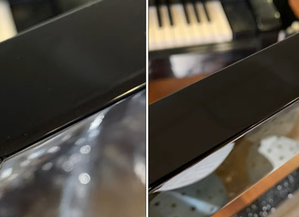 Voor-en-na beeld van herstelling van pianolak op de bovenklep van een buffetpiano: een beschadigde plek links, hersteld en glad gepolijst rechts